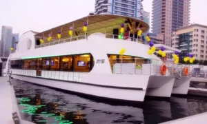 Marina Glass Dinner Cruise With Entertainment Shows - Image 4