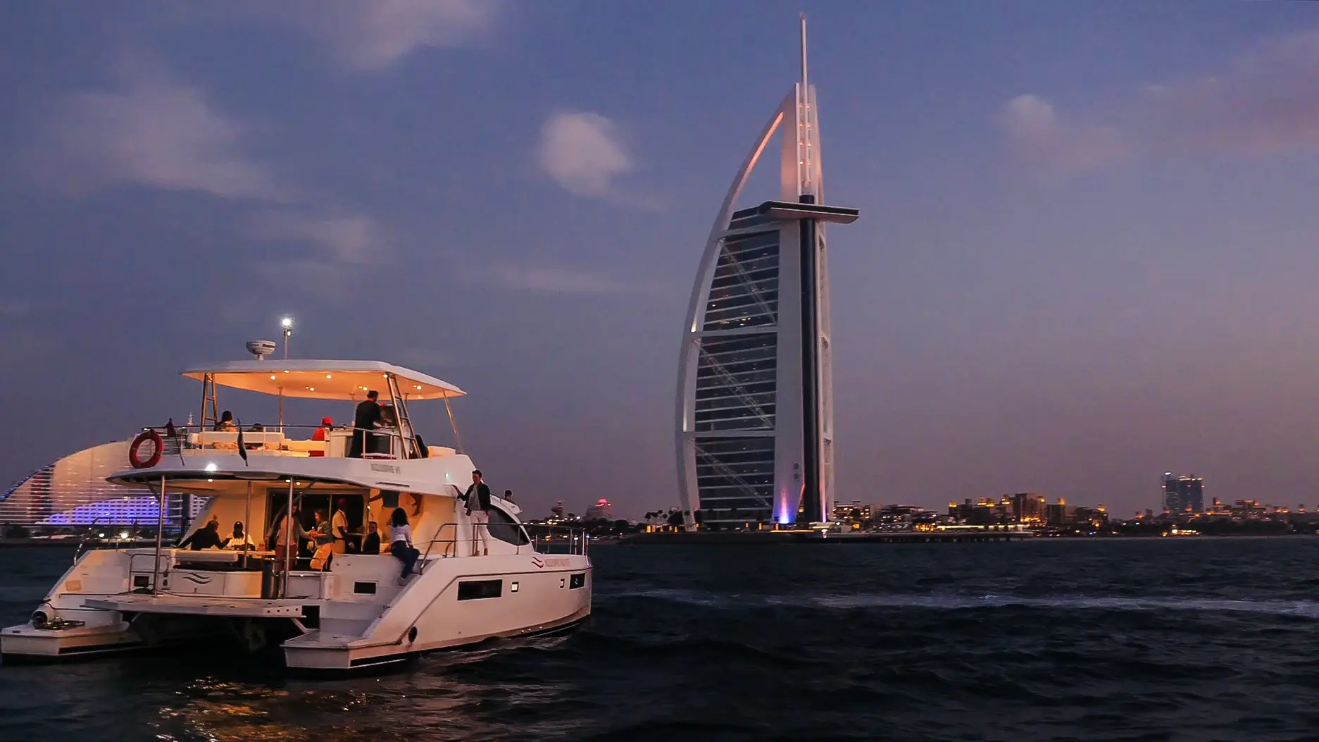 yacht in marina dubai