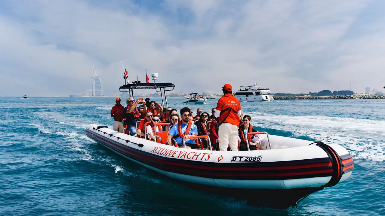 dubai marina speedboat tour