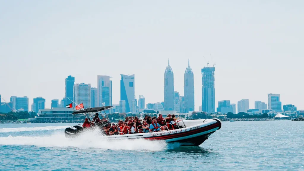 Speedboat Tour Dubai Marina