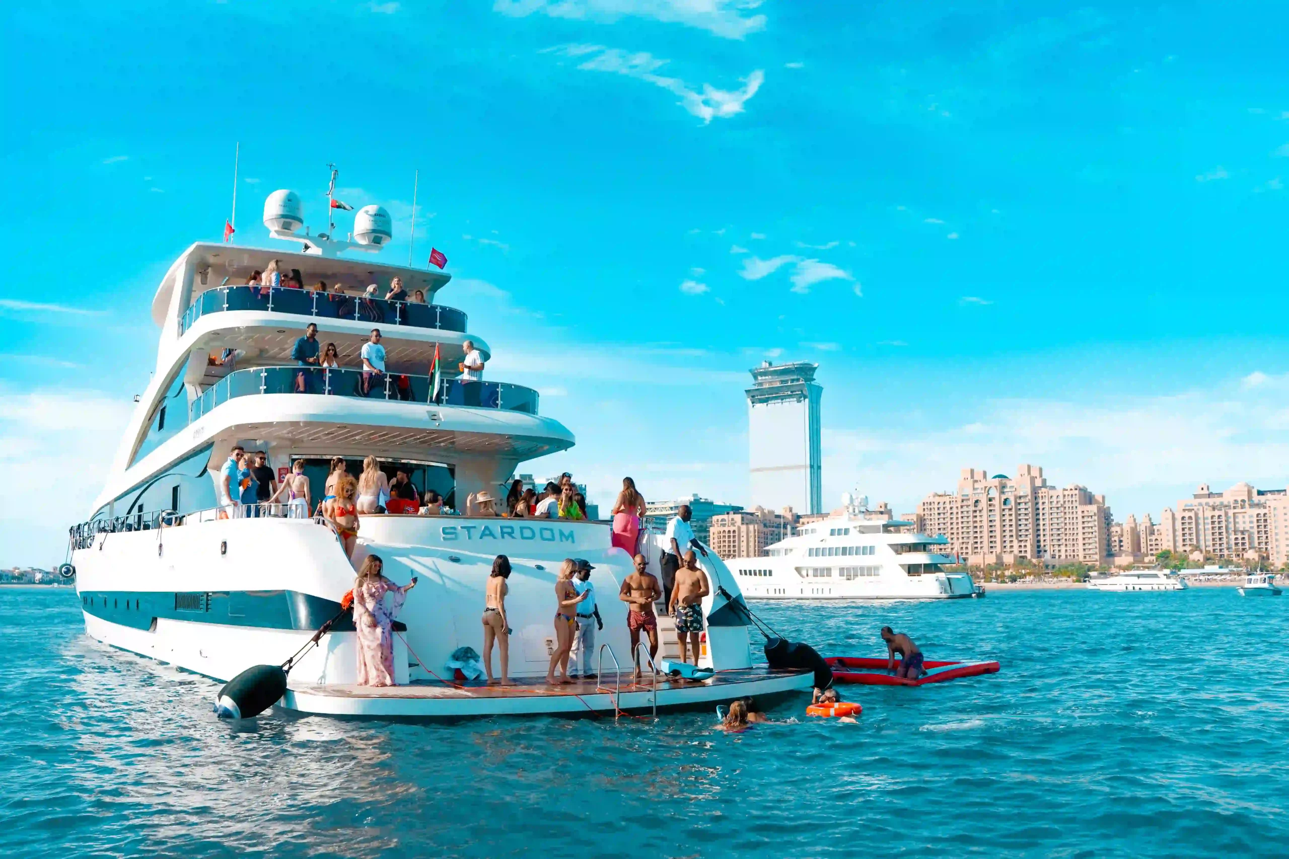 dubai marina xclusive yacht