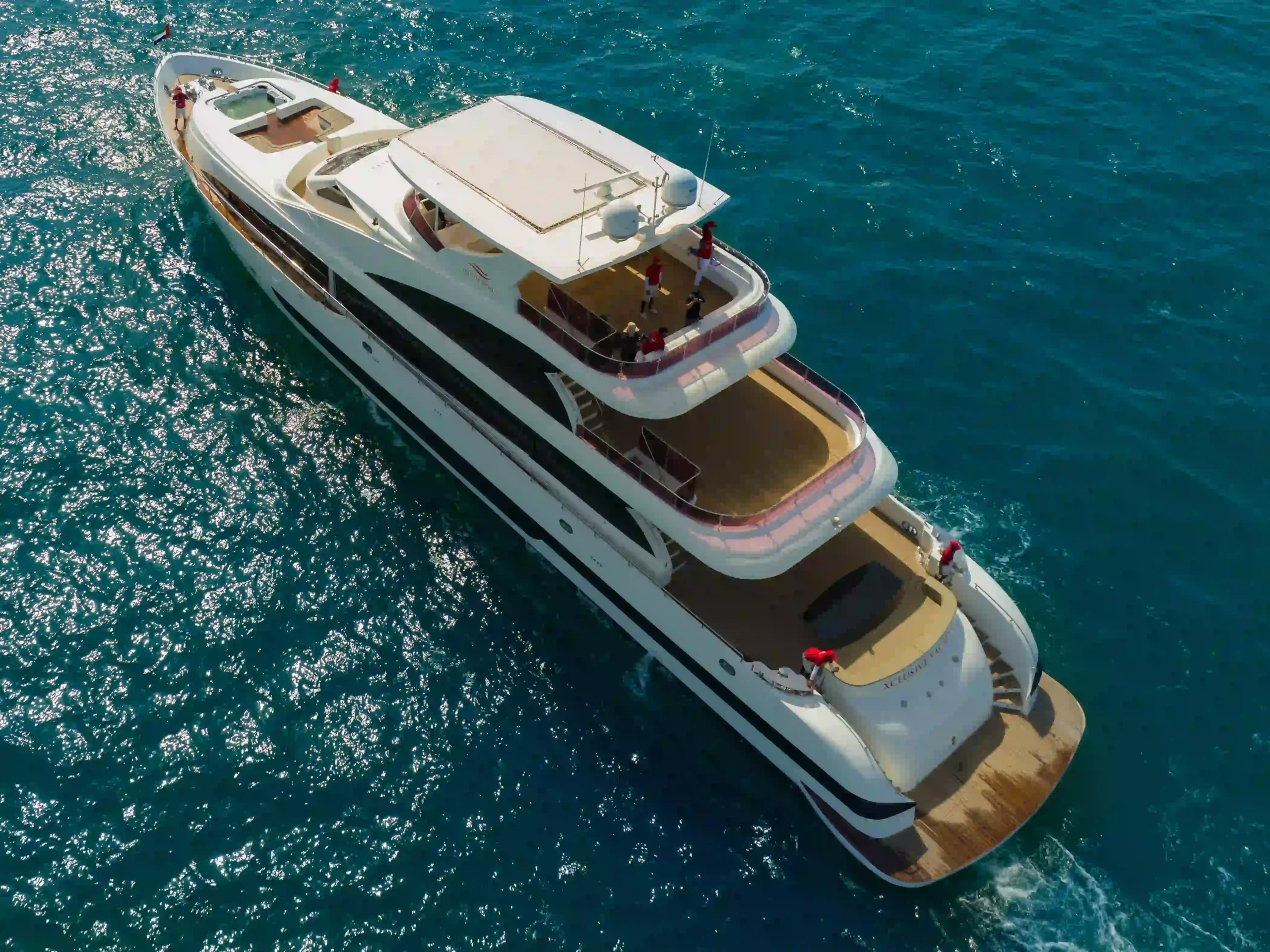 dubai marina luxury yacht