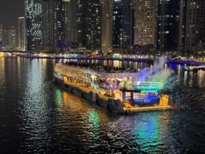 Lotus Royale Mega Yacht New Year’s Eve 2026 Cruise With Fireworks — photo 4